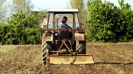 Πιστώθηκε στους αγρότες η επιστροφή του Ειδικού Φόρου Κατανάλωσης για το πετρέλαιο κίνησης