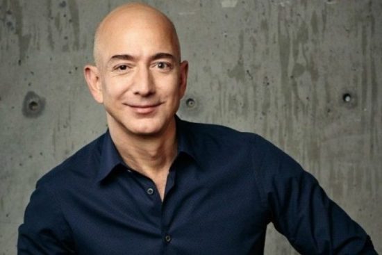 Jeff Bezos: Συνεχίζει τις πωλήσεις μετοχών της Amazon – Ρευστοποιήσεις άνω των 6 δισ. δολ. τον Φεβρουάριο