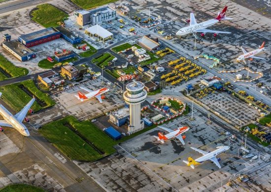 Λονδίνο: Οκταήμερη απεργία στο αεροδρόμιο Gatwick – Τι ζητούν οι εργαζόμενοι