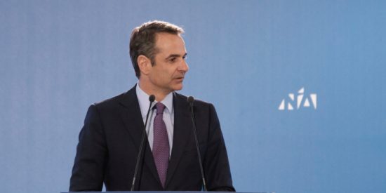 ΝΔ: Πώς γίνεται να υπάρχει συγκάλυψη όταν έγινε δεκτή η παραίτηση Λιγνάδη από την πρώτη μέρα;