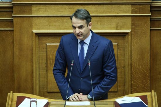 Μητσοτάκης: Έρχεται αναστολή πλειστηριασμών πρώτης κατοικίας – Ενίσχυση των αδύναμων νοικοκυριών τα Χριστούγεννα