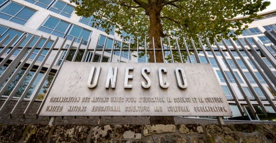 UNESCO: Προτείνει την ένταξη της Βενετίας στον κατάλογο Μνημείων Παγκόσμιας Κληρονομιάς που διατρέχουν κίνδυνο, λόγω υπερτουρισμού και κλιματικής αλλαγής