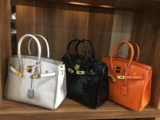 Birkin: Η luxury τσάντα της Hermes στα δικαστήρια εναντίον των NFTs