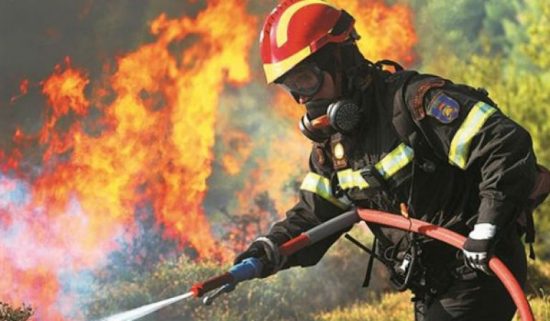 Πυροσβεστική: 52 δασικές πυρκαγιές το τελευταίο 24ωρο – Σε ύφεση η φωτιά στη Σάμο