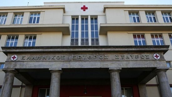 «Θρίλερ» στον Ερυθρό: Μυστηριώδης θάνατος ασθενούς με κορονοϊό – Έρευνα για εγκληματική ενέργεια