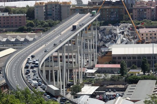 Ο όμιλος Atlantia της οικογένειας Benetton αποχωρεί από τους ιταλικούς αυτοκινητόδρομους