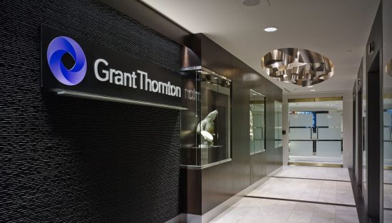 Grant Thornton: Οι γυναίκες σε ανώτερες διοικητικές θέσεις ξεπερνούν το 33% στην Ελλάδα