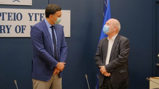 Υπογραφή συμβάσεων για τη δημιουργία 174 νέων κλινών ΜΕΘ και ΜΑΦ