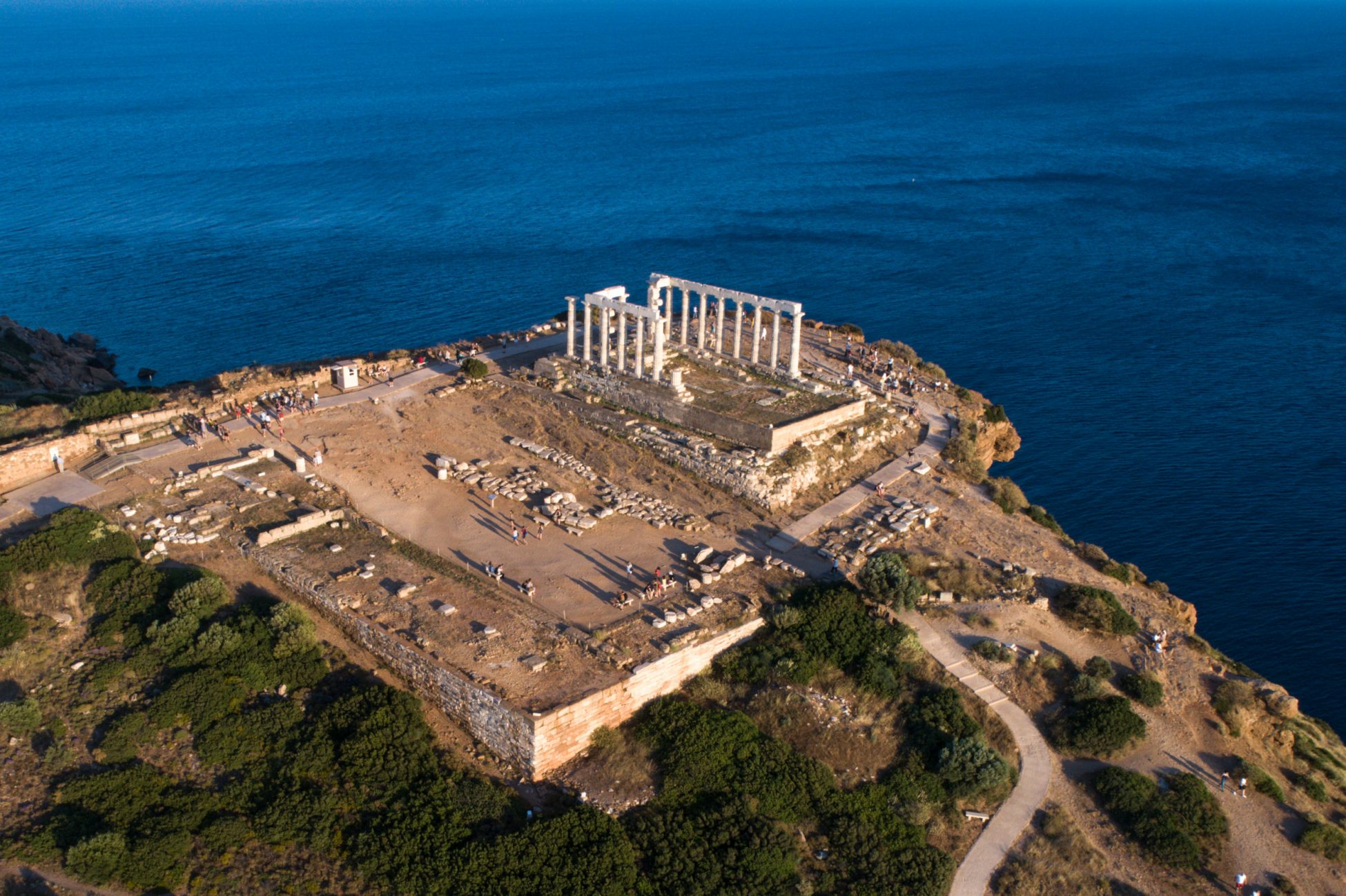 Τουρίστες στον τόπο μας: Σούνιο, o τόπος των ρομαντικών