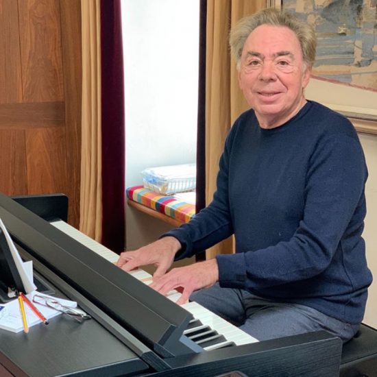 «Θα κάνω τα πάντα»: Ο Andrew Lloyd Webber συμμετείχε στις δοκιμές του εμβολίου για τον κορονοϊό