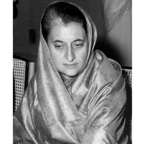 Indira Gandhi: Η ιστορία της πρώτης και μοναδικής γυναίκας πρωθυπουργού της Ινδίας