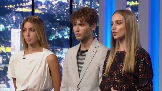 GNTM: Η πρώτη αποχώρηση και τα δάκρυα (video)