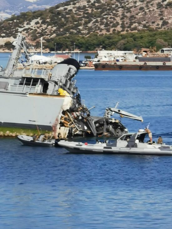 Ρυμουλκήθηκε στο Ναύσταθμο της Σαλαμίνας το ναρκοθηρευτικό «Καλλιστώ»