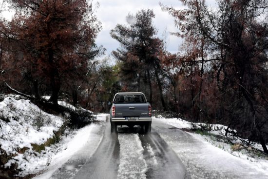 Θεσσαλονίκη: Απαραίτητες οι αντιολισθητικές αλυσίδες σε τμήματα του οδικού δικτύου της Κεντρικής Μακεδονίας- Πού δεν θα λειτουργήσουν τα σχολεία