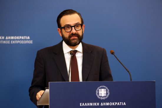 Χρήστος Ταραντίλης: Ο Τσίπρας λοιπόν αναλαμβάνει το ρίσκο να κολλήσουν άνθρωποι στις πορείες