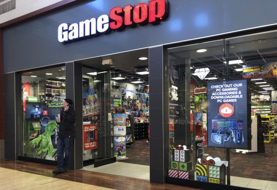 Φρενίτιδα με την μετοχή της GameStop: Καταγράφει κέρδη 100% στην προσυνεδρίαση