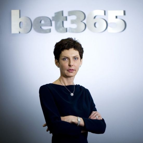 Ντενίζ Κόουτς (Bet365): Ποια είναι η πλουσιότερη γυναίκα του Ηνωμένου Βασιλείου;