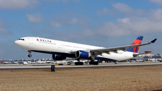 Delta: Πρώτος αμερικανικός αερομεταφορές που ξεκινά και πάλι τις πτήσεις προς Ελλάδα