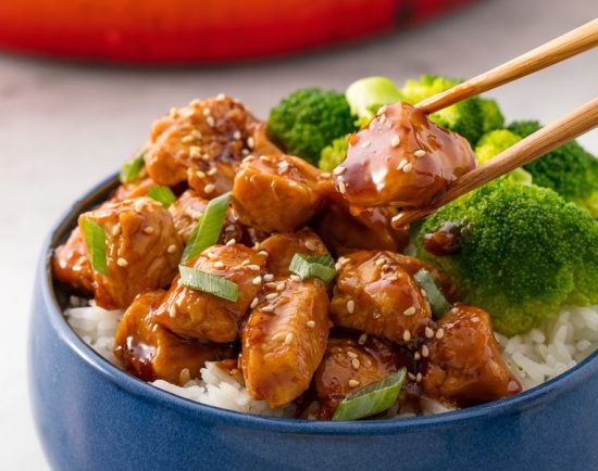 Εύκολη συνταγή για κοτόπουλο Teriyaki – Έτοιμο σε 15 λεπτά!