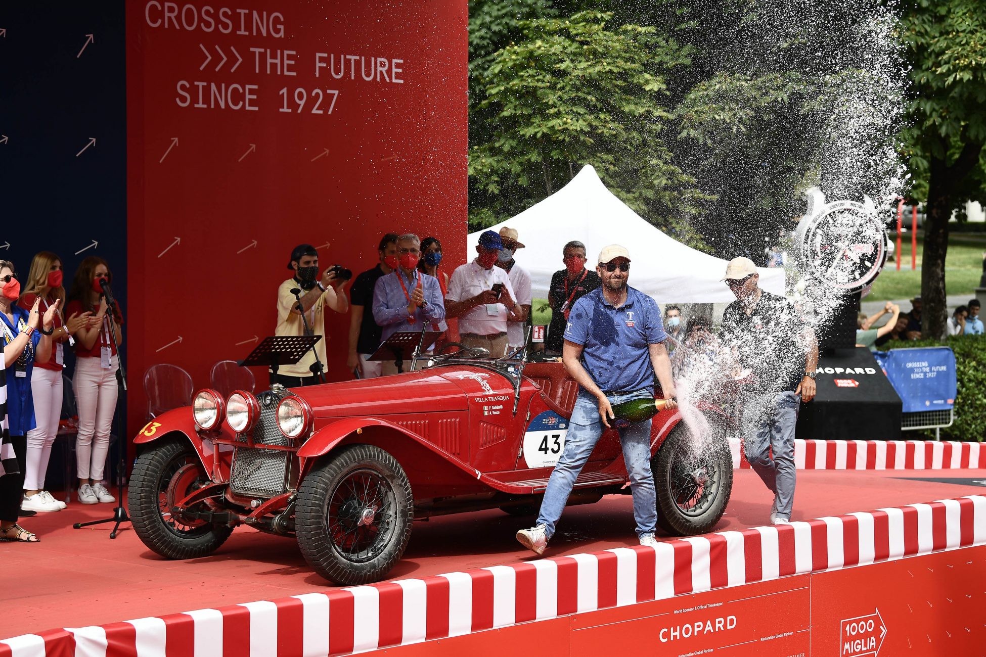 H Alfa Romeo νικήτρια στο 1000 Miglia!