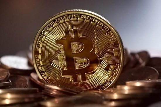 Bitcoin: Rebound και επιστροφή πάνω από τα 30.000 δολάρια