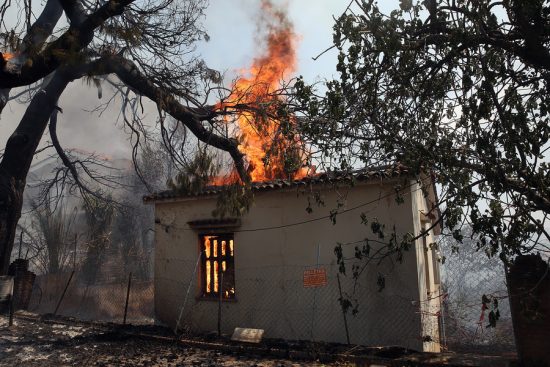 Πάνω από 19 εκατ. οι αποζημιώσεις πυρόπληκτων σε 12 ημέρες