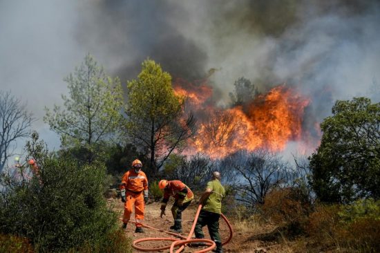 Γαλλία: Και δεύτερος νεκρός στις πυρκαγιές στο Σεν Τροπέ