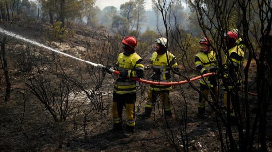 Φωτιά στο Σεν Τροπέ: Ένας νεκρός από την πυρκαγιά στην Κυανή Ακτή