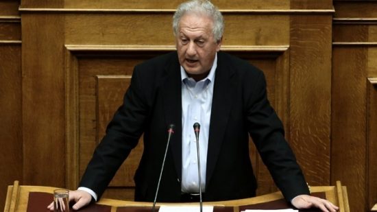 Σκανδαλίδης: Το ΠΑΣΟΚ δεν θα αντιπολιτευτεί σε τόσο κρίσιμο θέμα που αφορά τα νεοναζιστικά μορφώματα