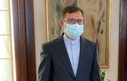 Ιράν: Eυχαρίστησε την Ελλάδα για τη δωρεά 150.000 εμβολίων