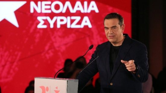 Τσίπρας σε νεολαία ΣΥΡΙΖΑ: Σηκώστε ανάστημα στην οπισθοδρομική λαίλαπα του Μητσοτάκη