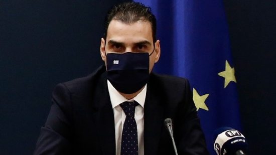 Πλεύρης: Προ των πυλών οι επιτάξεις γιατρών