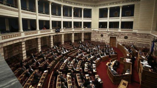 Βουλή: Με ευρύτερη πλειοψηφία πέρασε από τις επιτροπές το νομοσχέδιο για τα εξοπλιστικά – Όχι ΣΥΡΙΖΑ στα νέα Rafale