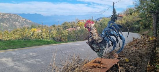 Προς το φαράγγι του Βουραϊκού