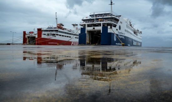 Μετ’ εμποδίων οι ακτοπλοϊκές συγκοινωνίες λόγω των ισχυρών ανέμων