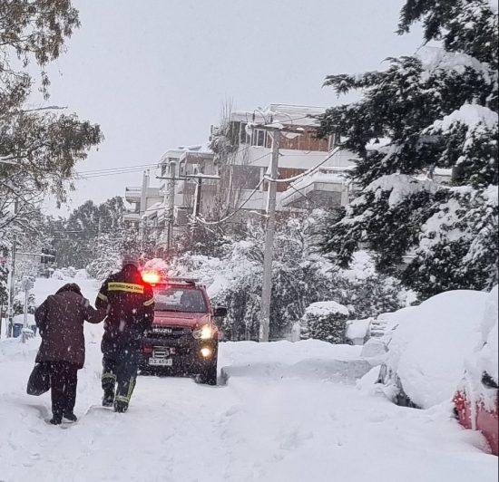 Ποιοι εξαιρούνται από την «αργία» των 2 ημέρων στις πληττόμενες περιοχές; Πληρώνονται ή όχι όσοι δεν εργάζονται σε κλειστές επιχειρήσεις;