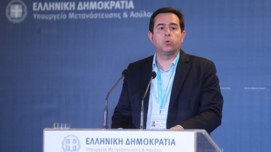 Για ψευδή προπαγάνδα κατηγορεί τον ΥΠΕΣ της Τουρκίας ο Ν. Μηταράκης