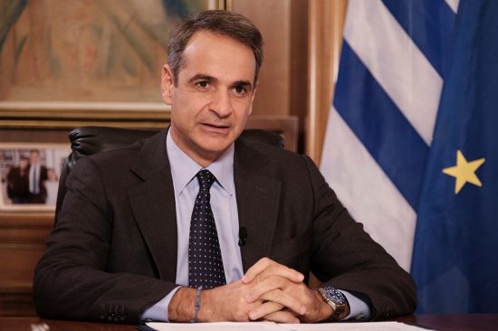 «Δώρο» Πάσχα: Ξεκινούν οι παρεμβάσεις για την ακρίβεια για τη στήριξη των πιο ευάλωτων