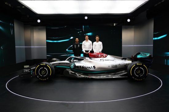 F1: Ιδού η νέα Mercedes W13