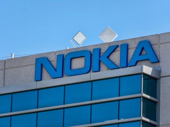 Nokia: Σταματά τις παραδόσεις στη Ρωσία