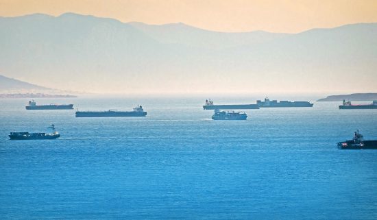 Η Ινδία θα κατασκευάσει 24 πλοία για την Ρωσία