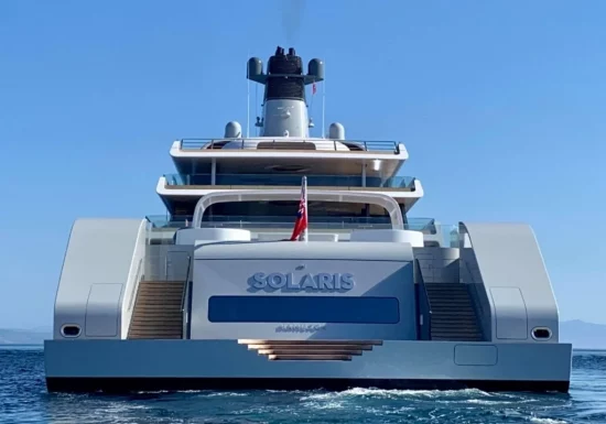 Solaris: Πού βρίσκεται ΤΩΡΑ το mega yacht του Αμπράμοβιτς (VIDEO)