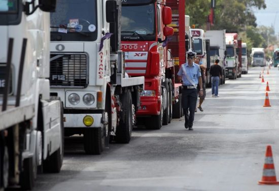 Πάσχα: Απαγόρευση κυκλοφορίας φορτηγών από σήμερα Μ. Πέμπτη έως 18/4