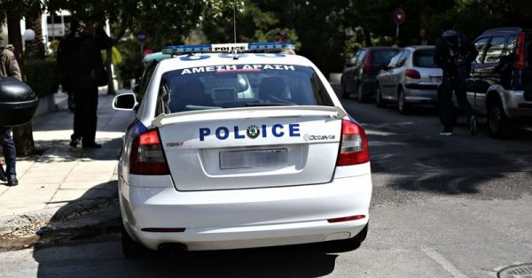 Σοκ στην Πέλλα: Συνελήφθη πατέρας που προσπάθησε να σκοτώσει τον γιο του με τσεκούρι