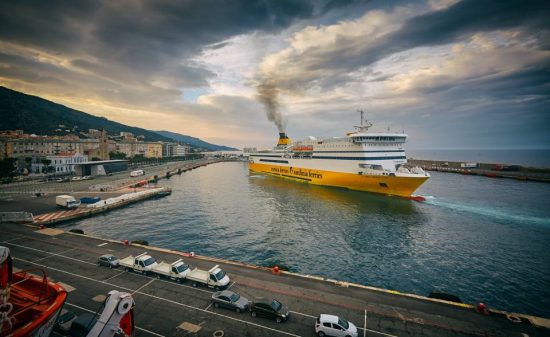 Παροχή έκπτωσης από τις ακτοπλοϊκές εταιρείες στα εισιτήρια των αναπληρωτών εκπαιδευτικών στα νησιά