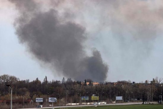 Ουκρανία: Πυραυλική επίθεση στο αεροδρόμιο της Οδησσού – Καταστράφηκε ο διάδρομος προσγείωσης-απογείωσης