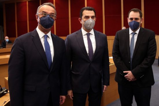 Ανοίγει πλατφόρμα για την επιστροφή έως 600 ευρώ στο ρεύμα – Ποιοι θα τα πάρουν αναδρομικά απευθείας στους λογαριασμούς τους τον Ιούνιο