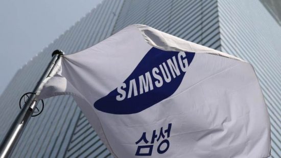 Samsung: Μειώνει την παραγωγή τσιπ μνήμης με φόντο τα χειρότερα κέρδη από το 2009