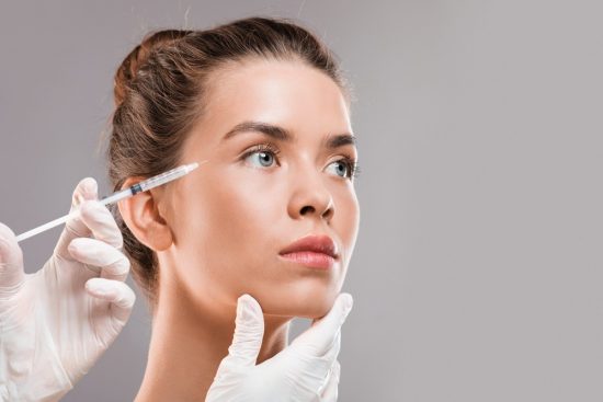 H καλύτερη στιγμή για προληπτικό botox ή baby botox – Η βασική διαφορά και ο κίνδυνος από τις πολλές ενέσεις