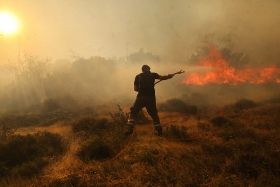 Συνελήφθη ύποπτος για εμπρησμό στον Υμηττό